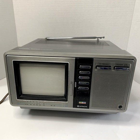 Hitachi CK-200 Portable TV 5” CRT Solid State Color Television 1982 - Powers On - Picture 16 of 16